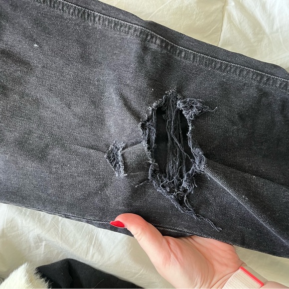 High Rise Cheeky Straight Jeans - Picture 9 of 11